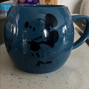 $7 each or 2 for $10                                    Disney Mickey Mouse Mug
